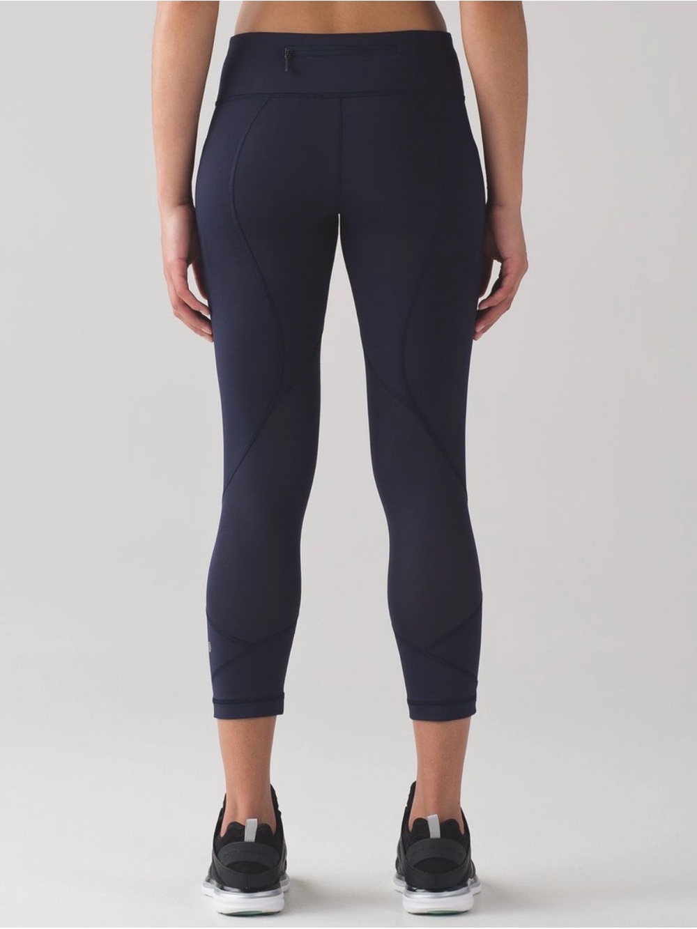 Lululemon Pace Rival Crop Navy Blue Size 6